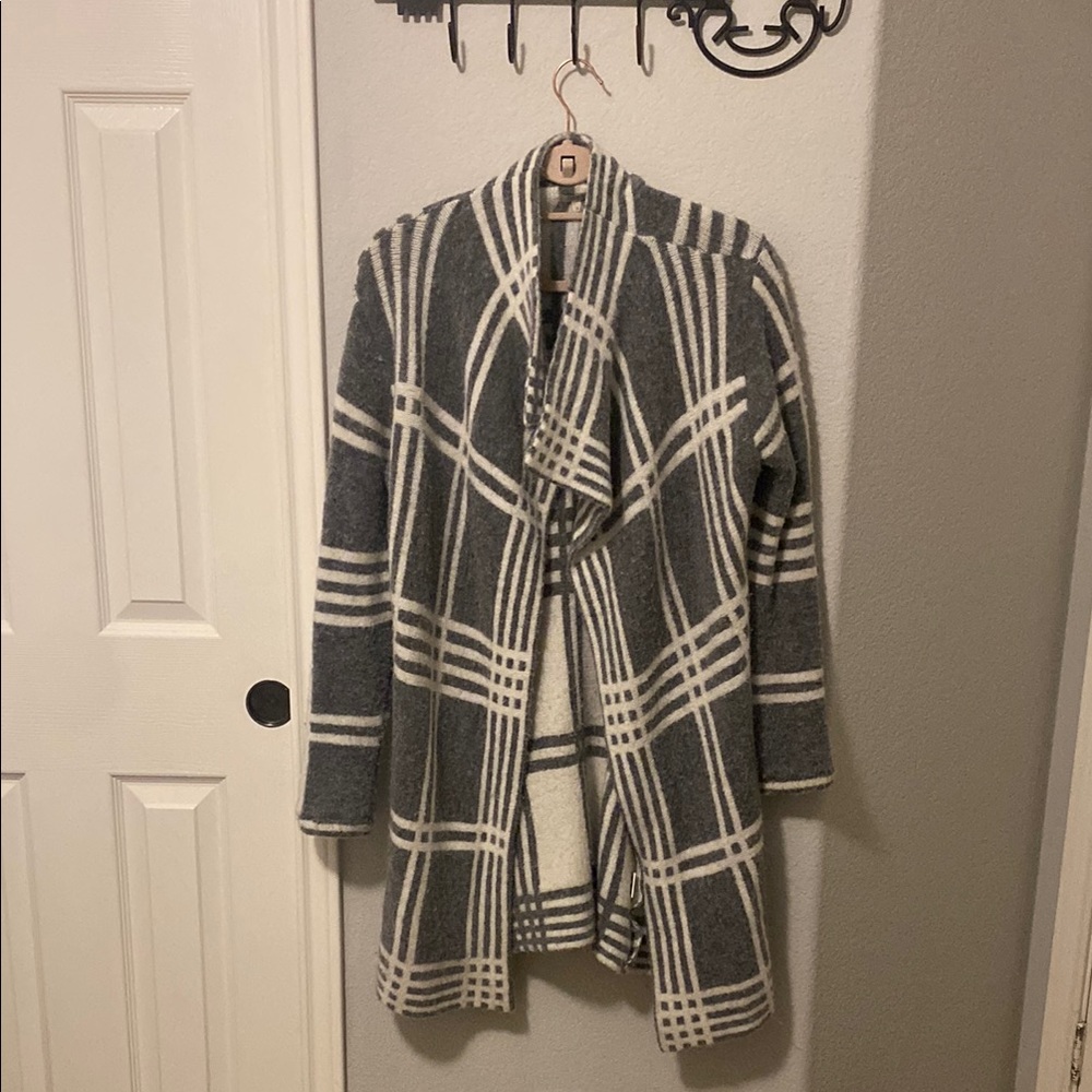 Gray and White Plaid Women Sweater